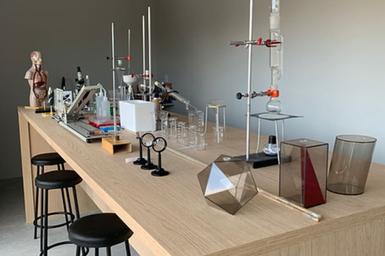 7b7a56_75ea46d124064a9aa404b2277652b9a0_mv2